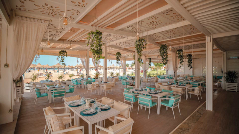 SUNRISE Select Garden Beach Resort