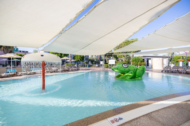 VONRESORT Golden Beach