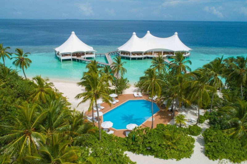 Safari Island Resort & Spa