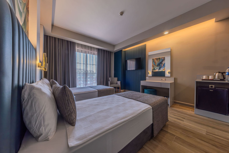 Dream Fun World Hotel