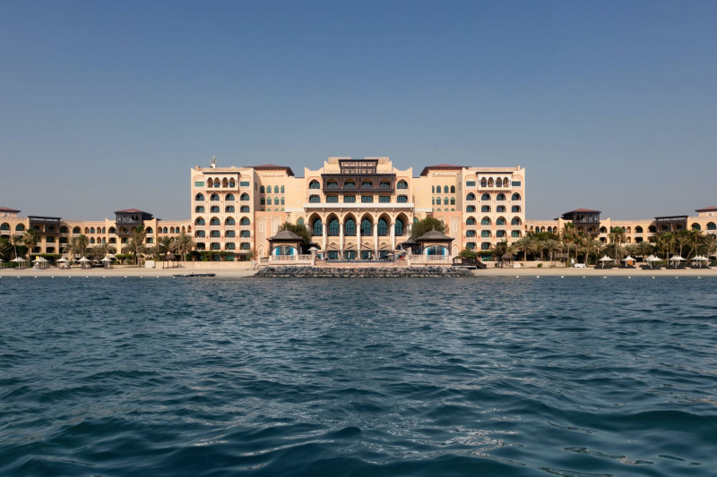 Shangri-La Hotel Qaryat Al Beri