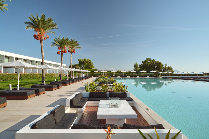 Gennadi Grand Resort