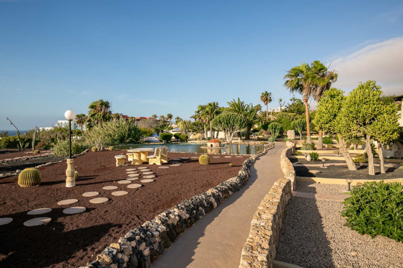 LIVVO Risco del Gato Suites