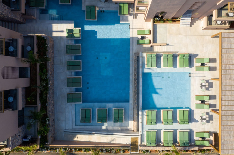 Paralos Venus Suites