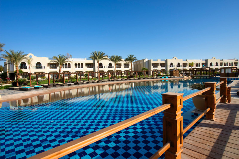 Sunrise Arabian Beach Resort -Grand Select-