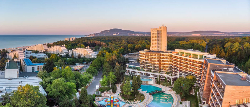 Flamingo Grand Hotel & Spa