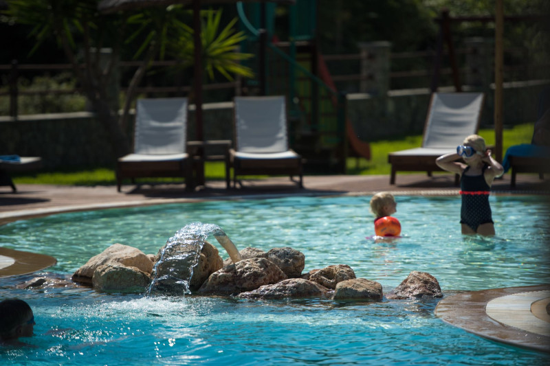Almyros Villas Resort