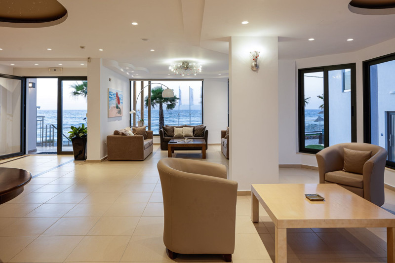 Golden Bay Boutique Hotel & Bungalows