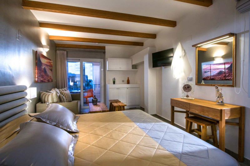Omiros Boutique Hotel