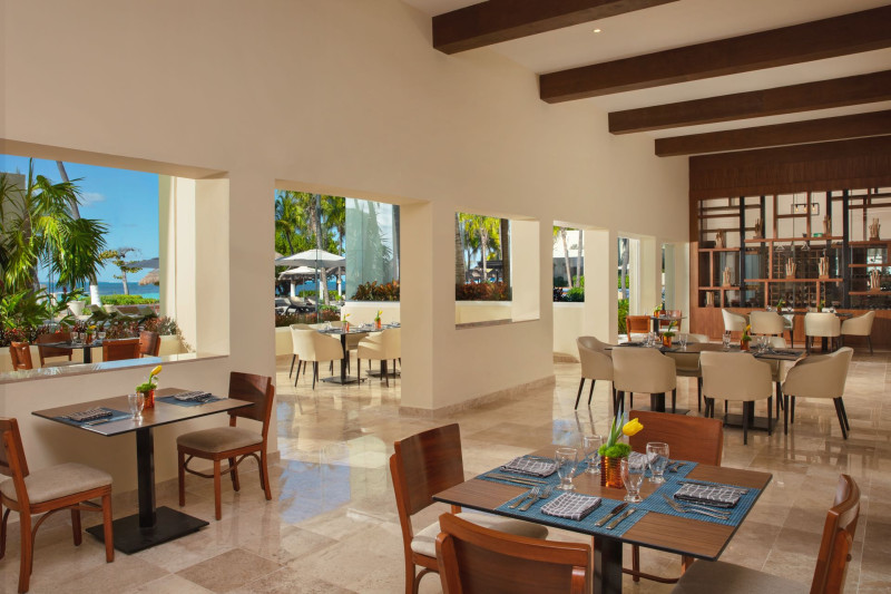 Dreams Sands Cancun Resort & Spa