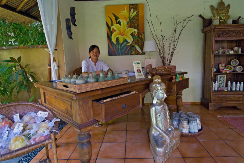 Alam Anda Ocean Front Resort & Spa