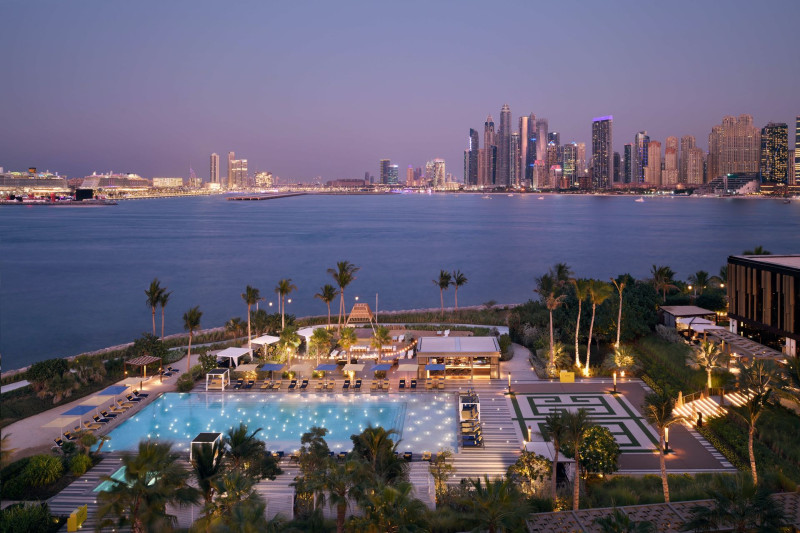 Bluewaters Beach Hotel