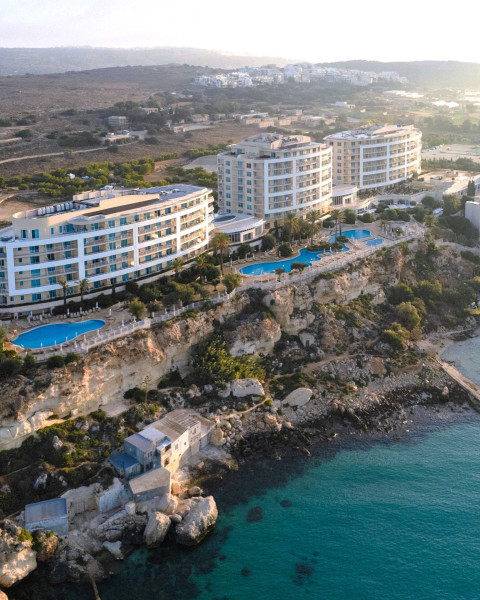 Radisson Blu Golden Sands Resort