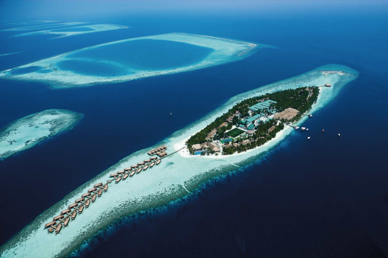 Vilamendhoo Island Resort & Spa