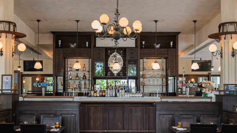 Phuket Graceland Resort