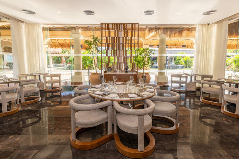 Grand Palladium Kantenah Resort & Spa
