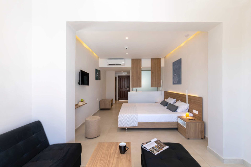 Costa Lindia Blue Star Resort & Spa