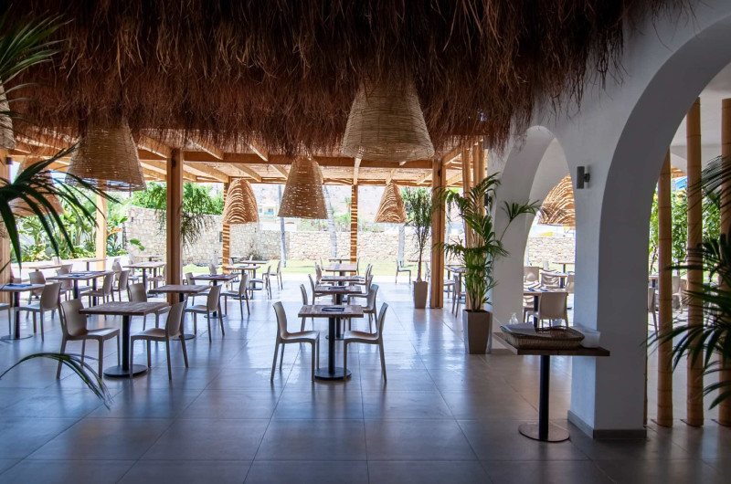 Costa Lindia Blue Star Resort & Spa