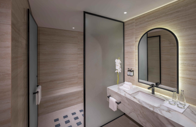 Oaks Dubai Ibn Battuta Gate Hotel