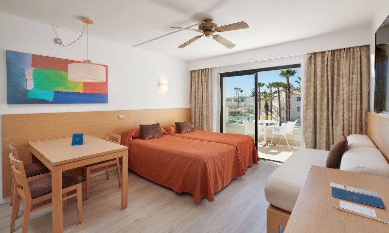 Hipotels Mediterráneo Club