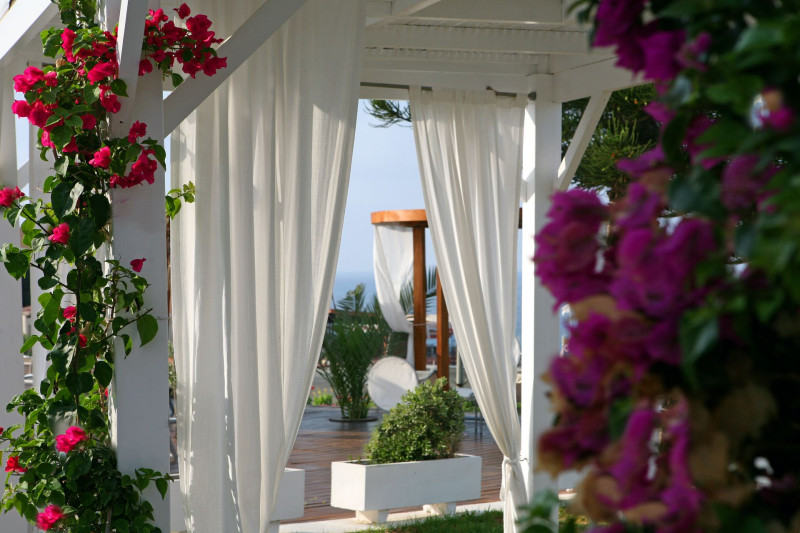 Napa Mermaid Hotel & Suites