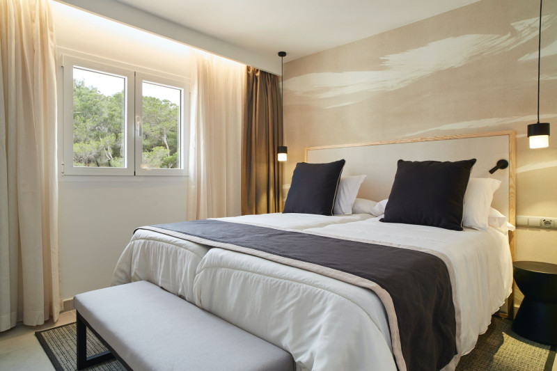 Invisa Hotel Club Cala Blanca