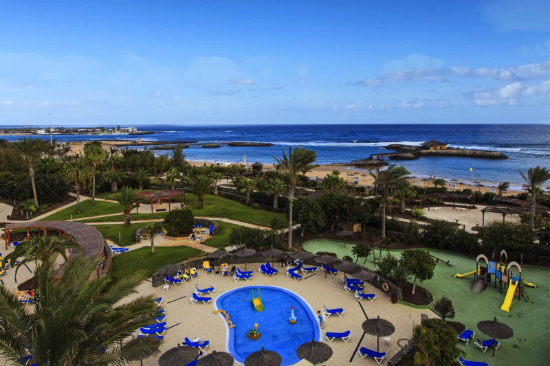 Elba Carlota Beach & Golf Resort