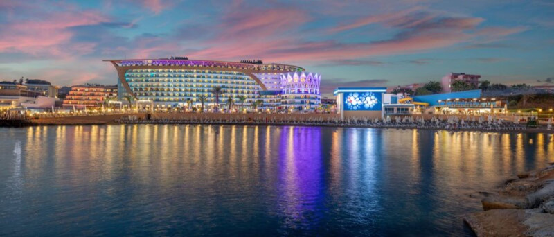 Granada Luxury Okurcalar