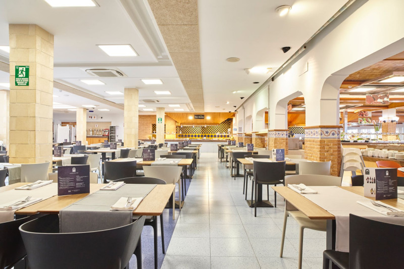 Invisa Hotel Club Cala Blanca