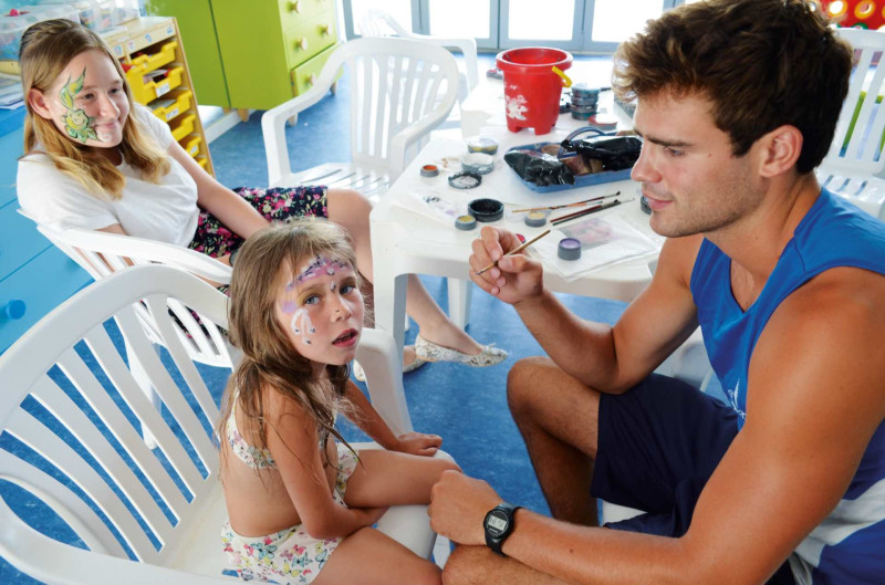 BG Tonga Tower Design Hotel & Suites