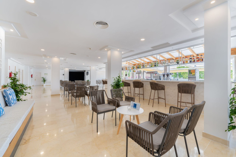 Caprice Lime Isabel App.