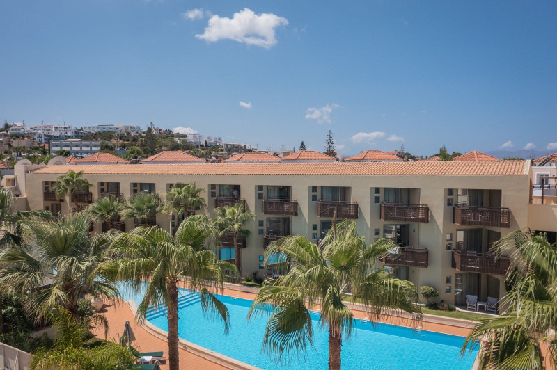 Giannoulis Santa Marina Plaza