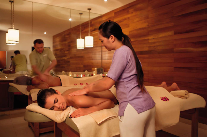 The Cove Rotana Resort