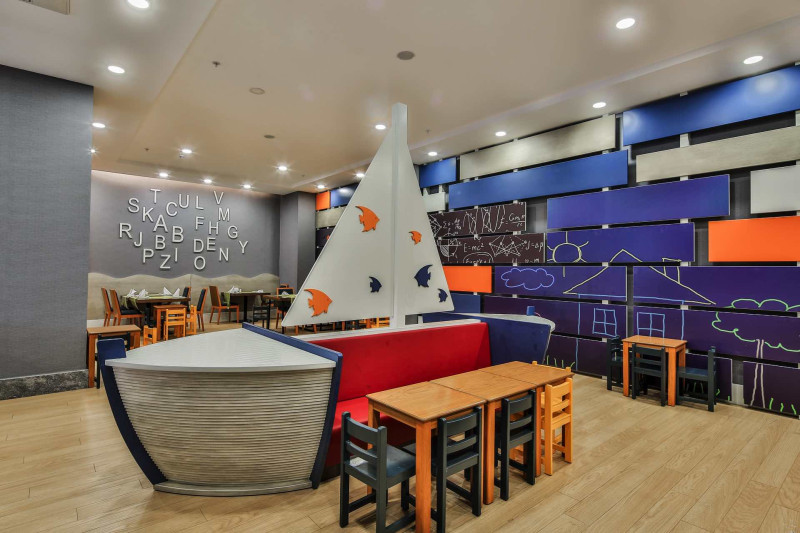 Saturn Palace Resort