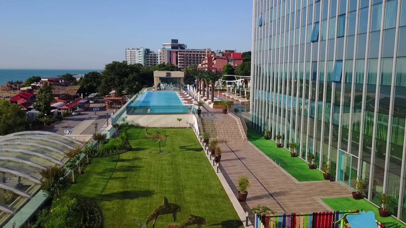 International Hotel Casino & Tower Suites