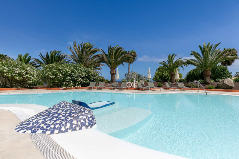 LIVVO Risco del Gato Suites