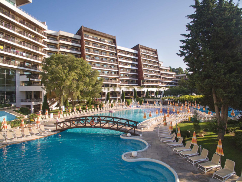 Flamingo Grand Hotel & Spa