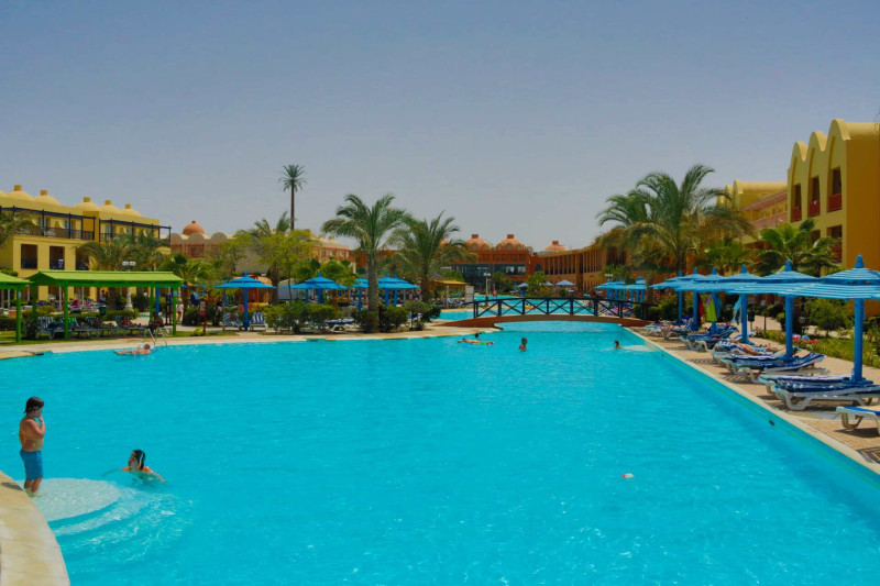 Titanic Beach & Aquapark