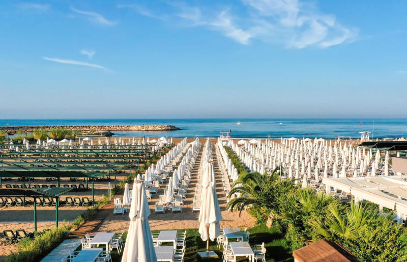 Side Story Resort & Spa