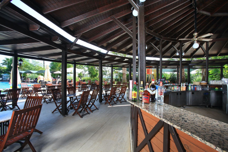 Cactus Paradise Beach Club