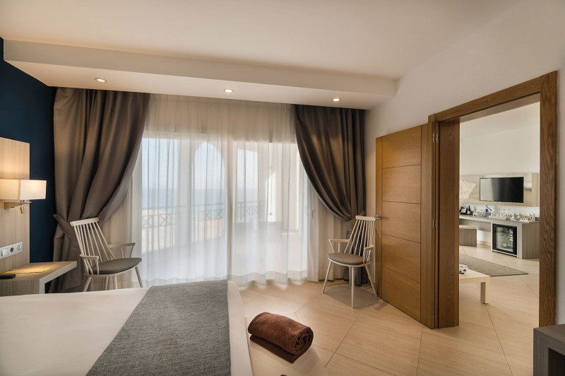 Royal Palm Resort & Spa