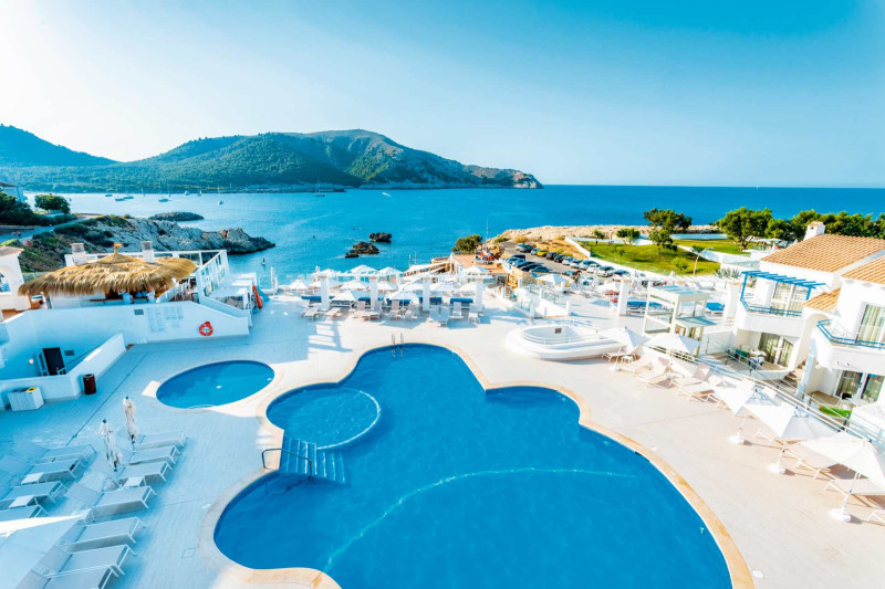 Parque Nereida Suites