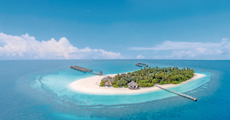 Angaga Island Resort & Spa