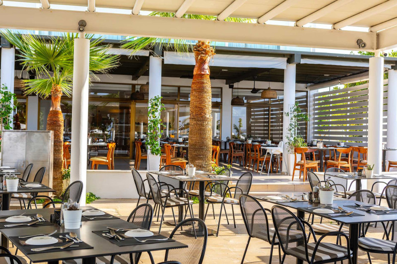 Crystal Springs Beach Hotel