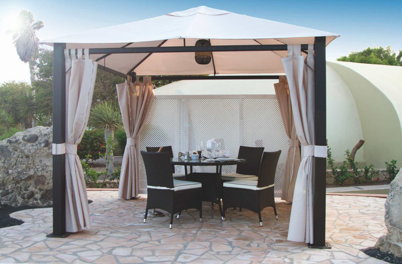 LIVVO Risco del Gato Suites