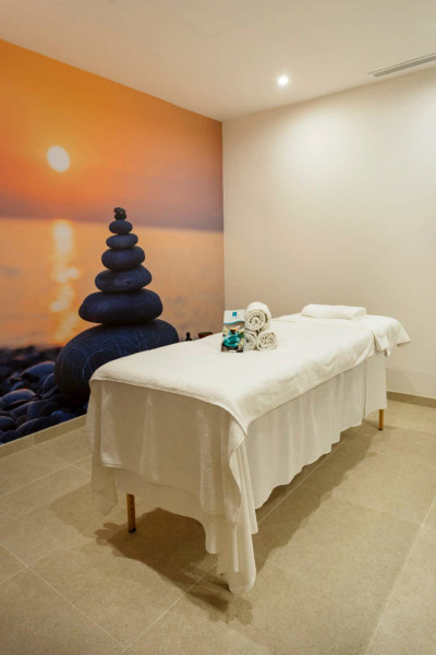 Parque Nereida Suites