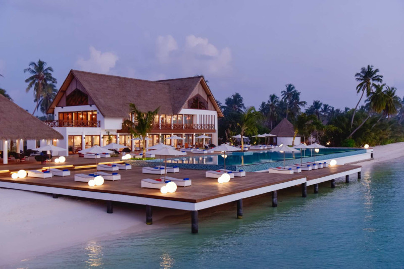 Mercure Maldives Kooddoo