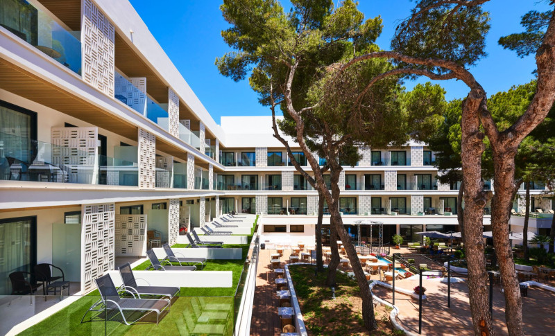 Hotel & Spa S'Entrador Playa