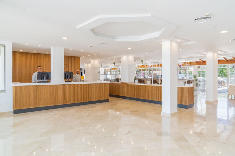 Caprice Lime Isabel App.