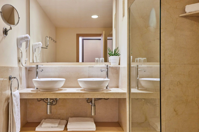 Zafiro Cala Mesquida & Spa